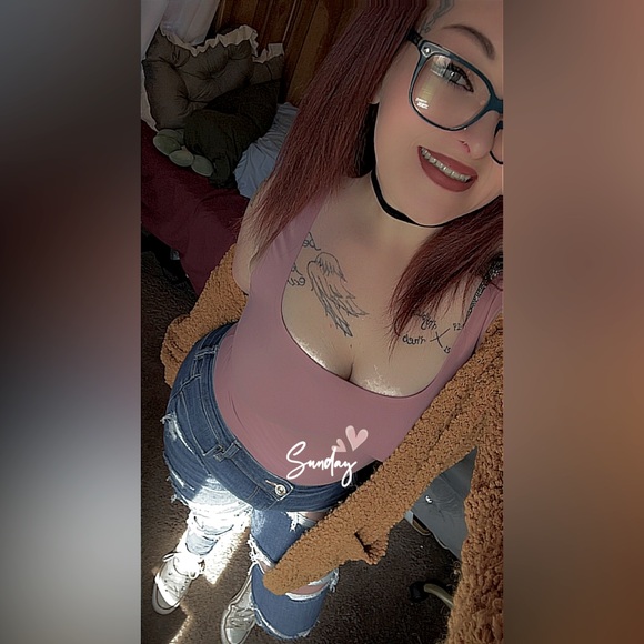 Meet your Posher, Misty - Picture 13 of 13